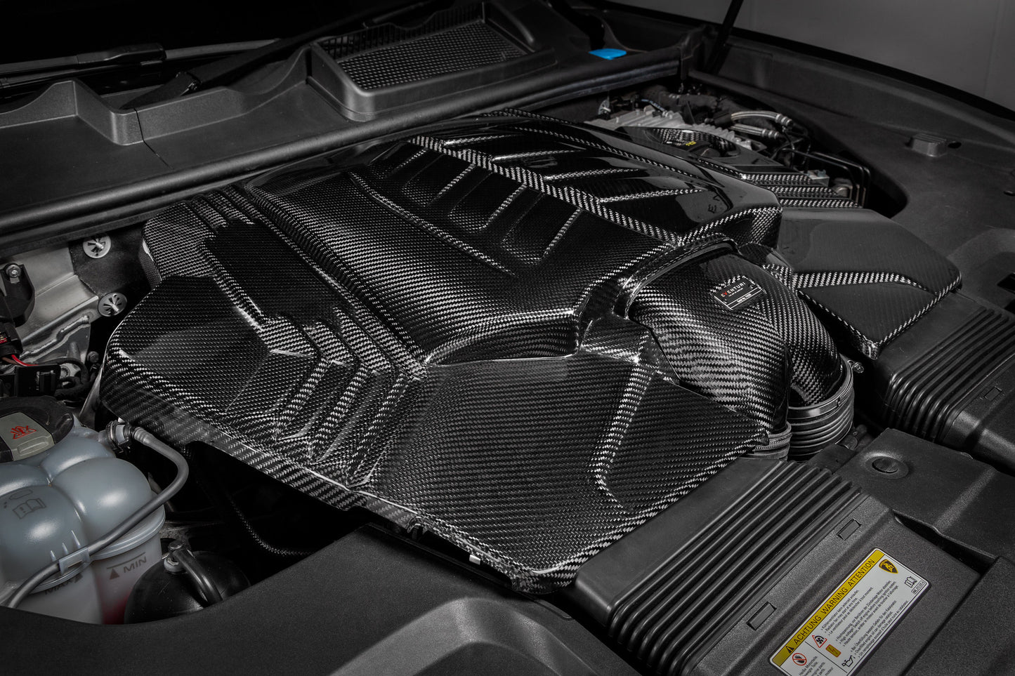 Lamborghini Urus EVENTURI Carbon Air Intake